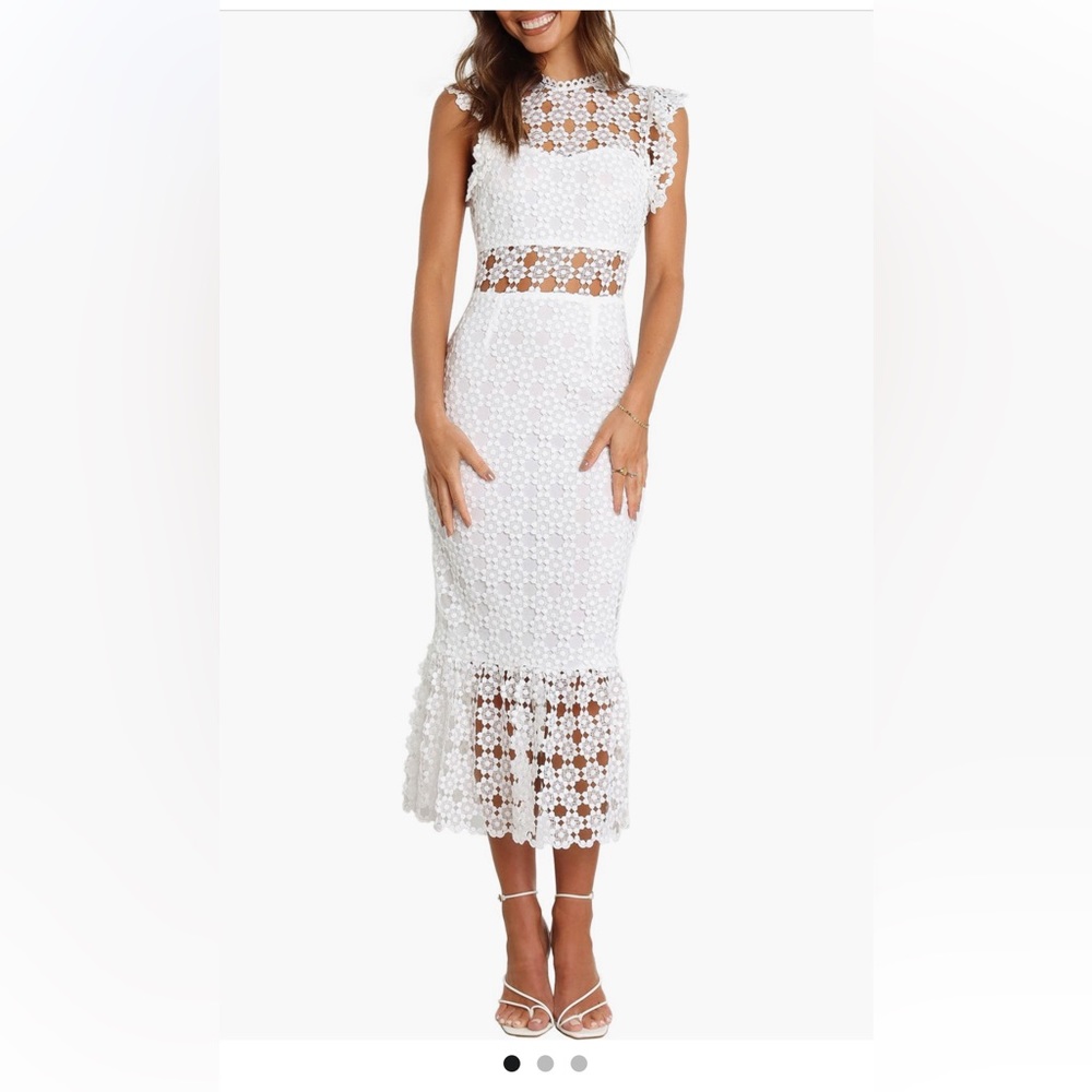 Petal and Pup Laureen white overlay womans dress. Size 6 NWOT